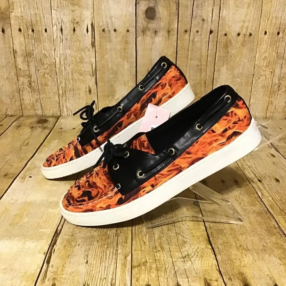 ‎Loudmouth Sailor Flames Boat Shoes 10M